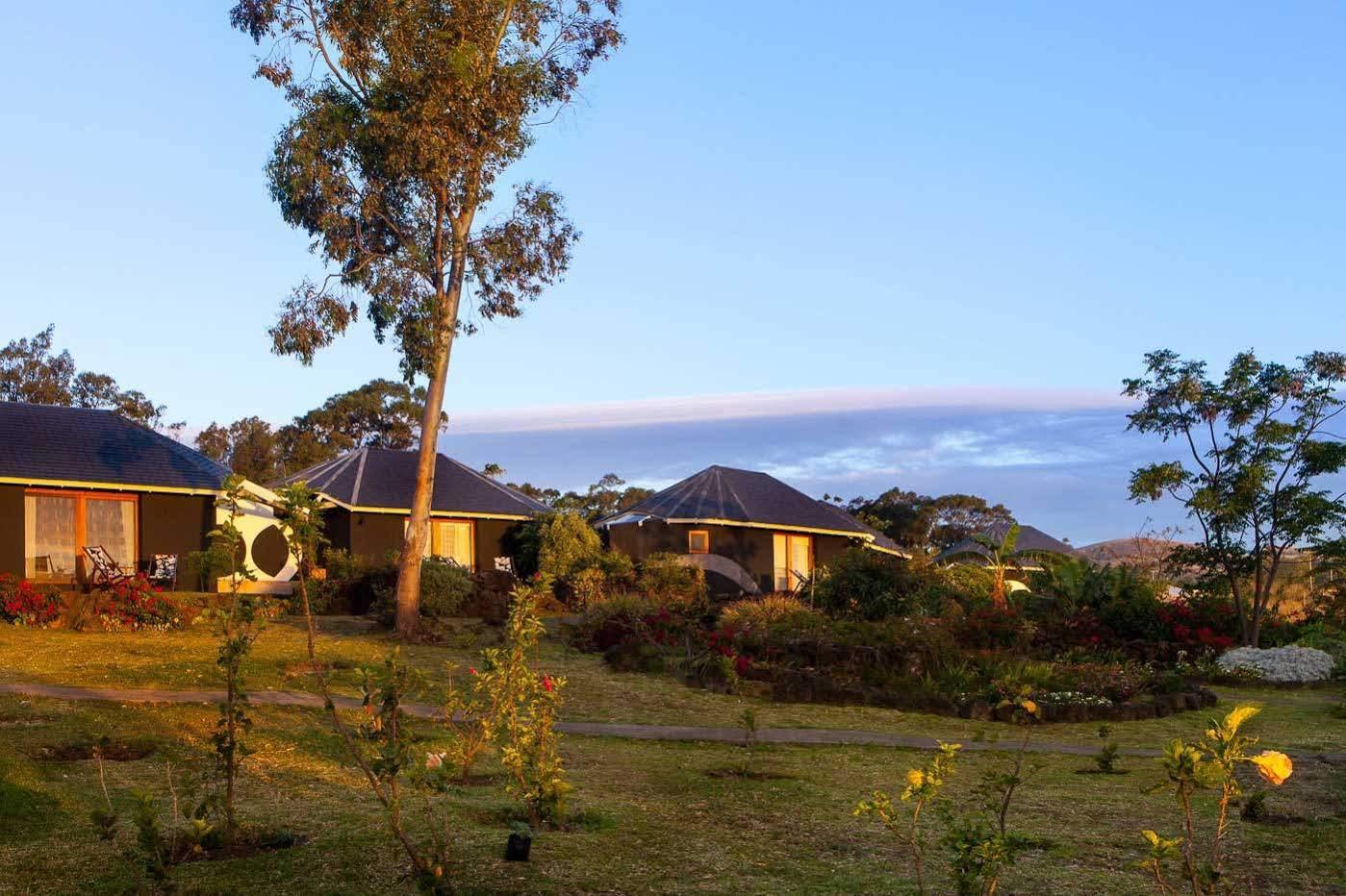 Altiplanico Rapa Nui Hotel อังกาโรอา ภายนอก รูปภาพ